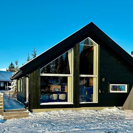 Cozy On Sjusjolia By The Trail Network Sauna